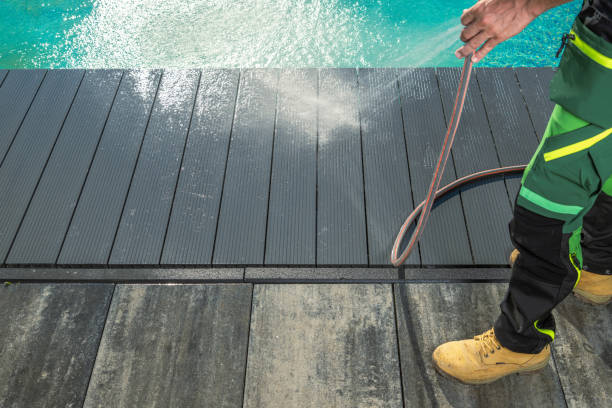 Best Garage Pressure Washing  in Lincolnshire, IL